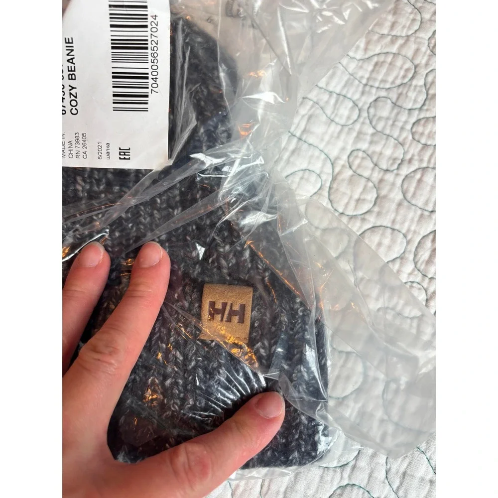 Helly Hansen Cozy Beanie Navy Marine Marled Knit Winter Hat Mens OS
